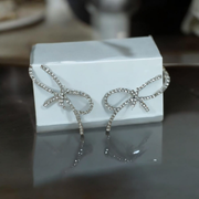 bow style Earrings