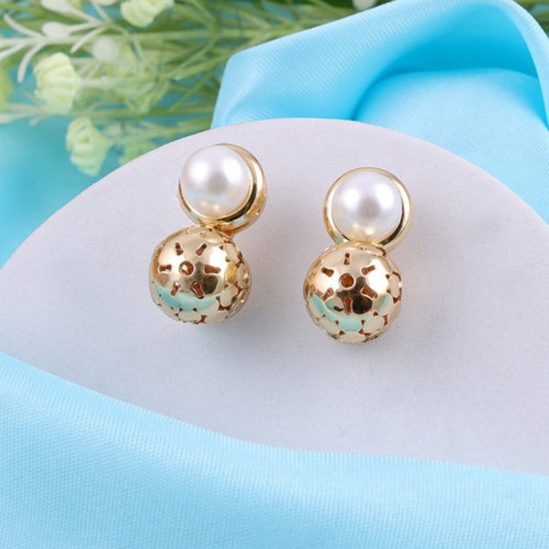 Golden Round Pearl Earrings