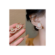 Small White Flower Pearl Earrings