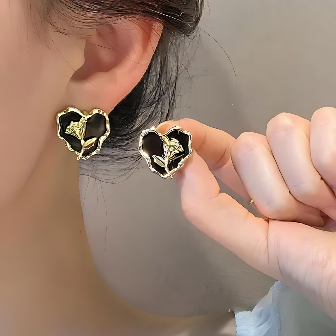 Black Big Heart Rose Stud Earrings