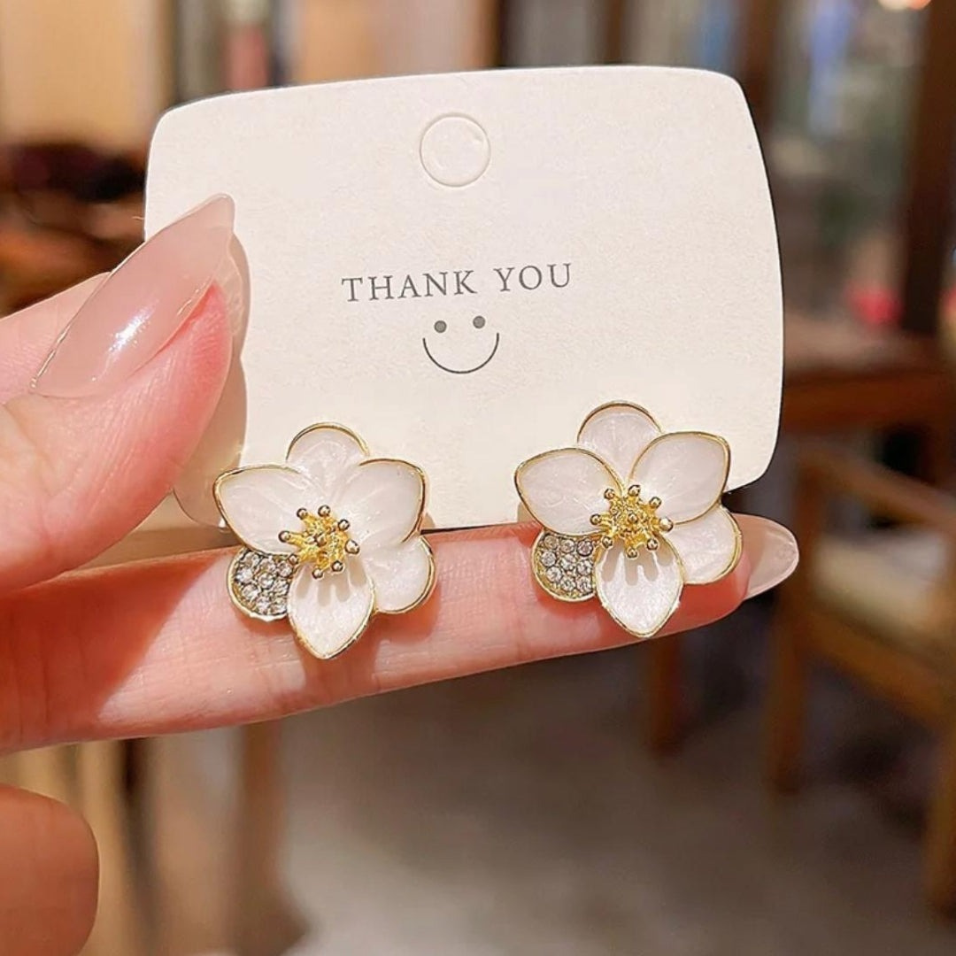 White Enamel Pearl Flower Stud Earrings