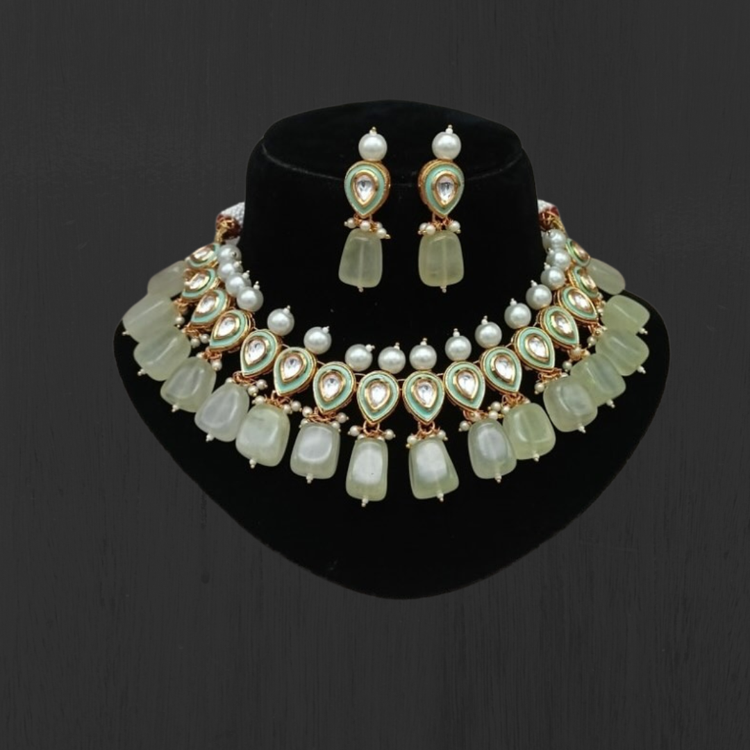 Royal Kundan  Choker Necklace Set