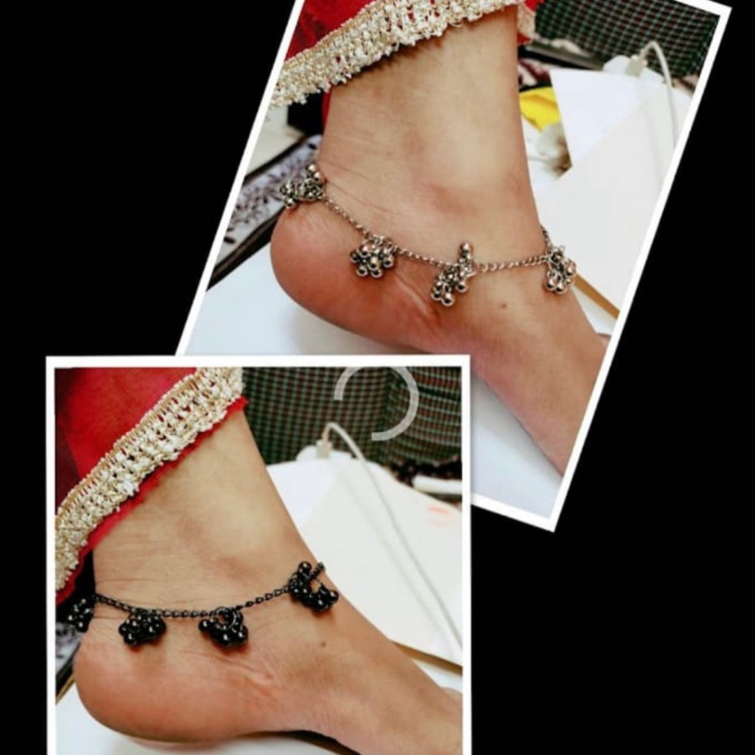 Antique Black Beaded Ghungroo Anklet – Traditional Indian Payal