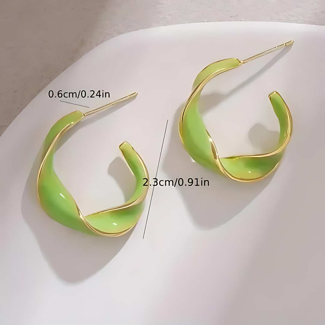 Elegant Gold & Resin Swirl Hoop Earrings