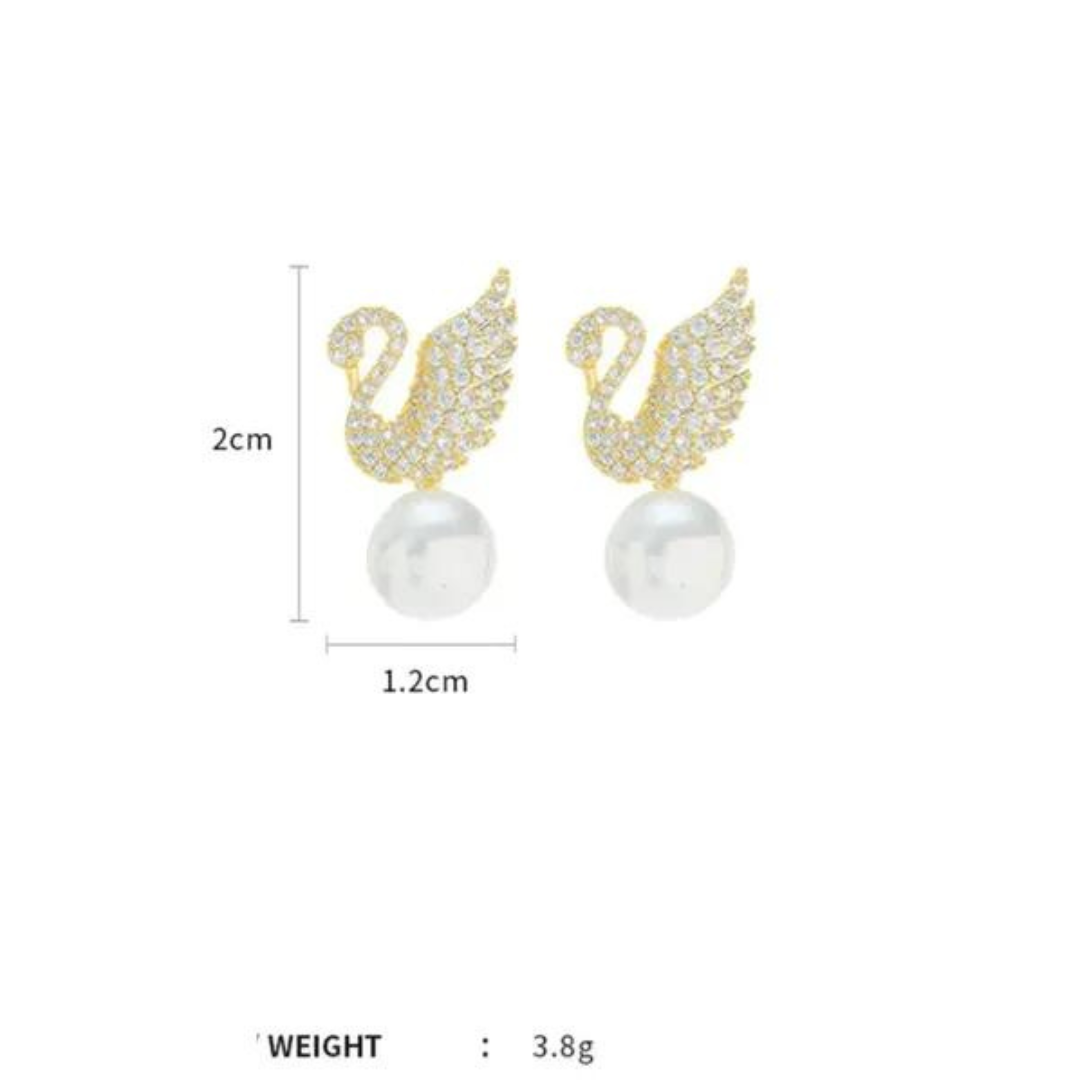 Elegant Swan Pearl Stud Earrings – Gold & Crystal Accents